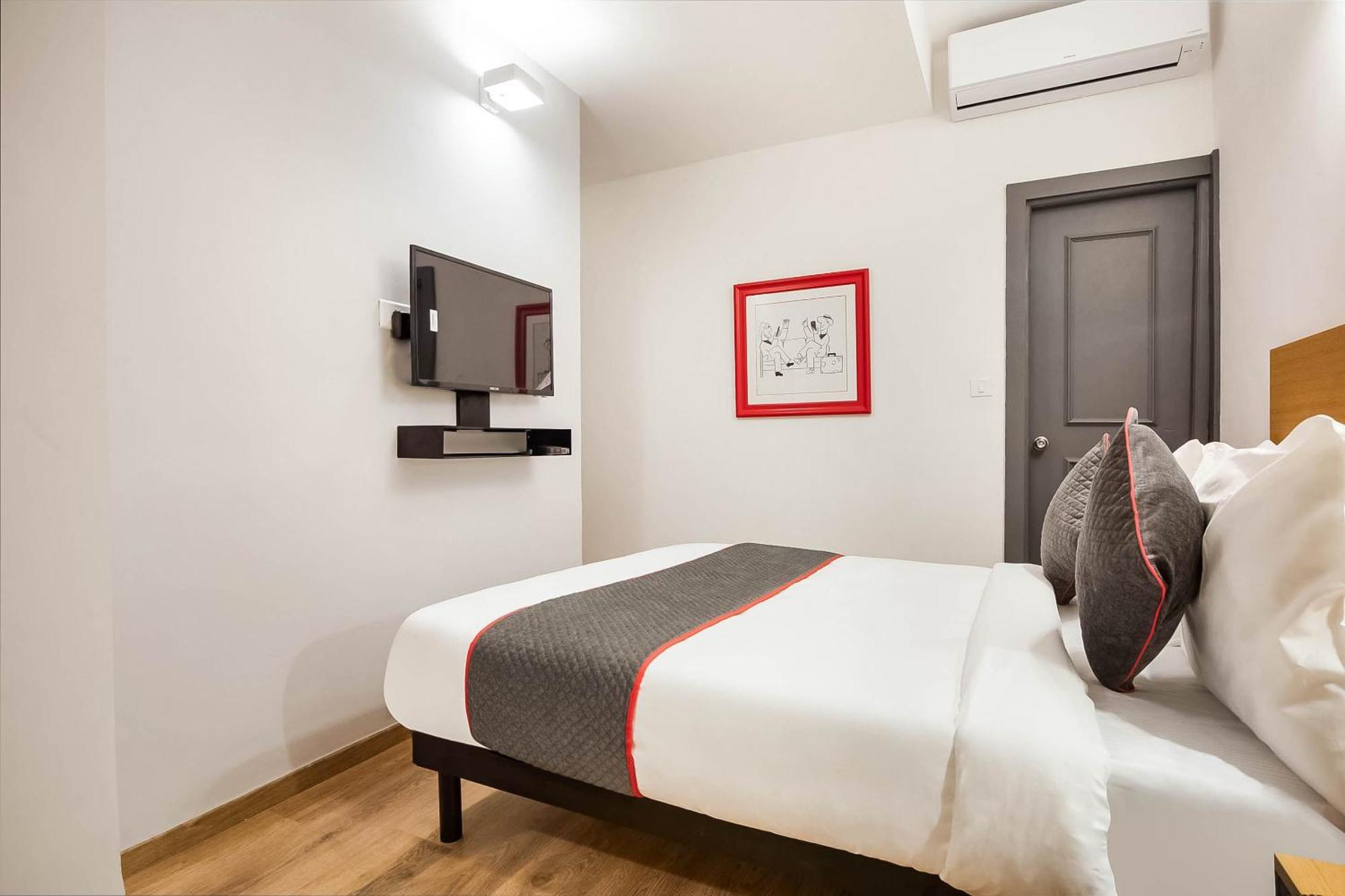 Super Townhouse Lords Inn Regency Mānglia Eksteriør billede