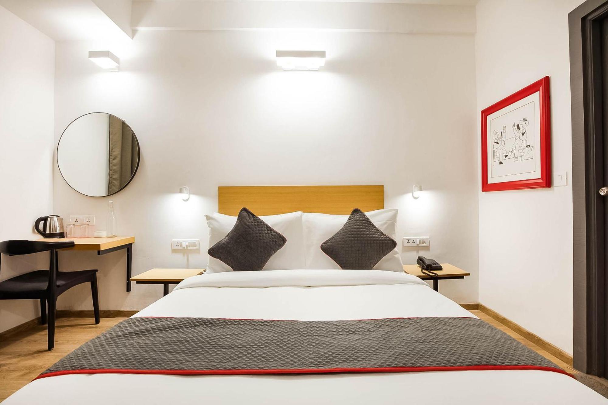 Super Townhouse Lords Inn Regency Mānglia Eksteriør billede